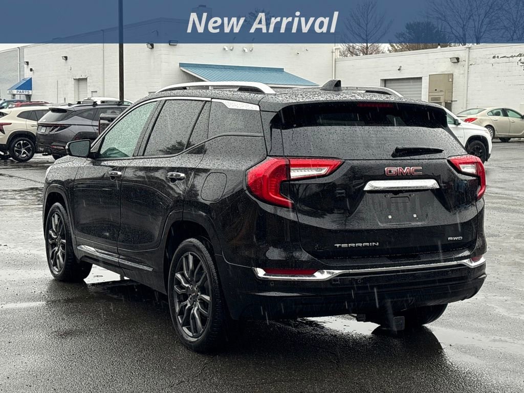 Used 2023 GMC Terrain Denali w/ Black Diamond Edition image 2