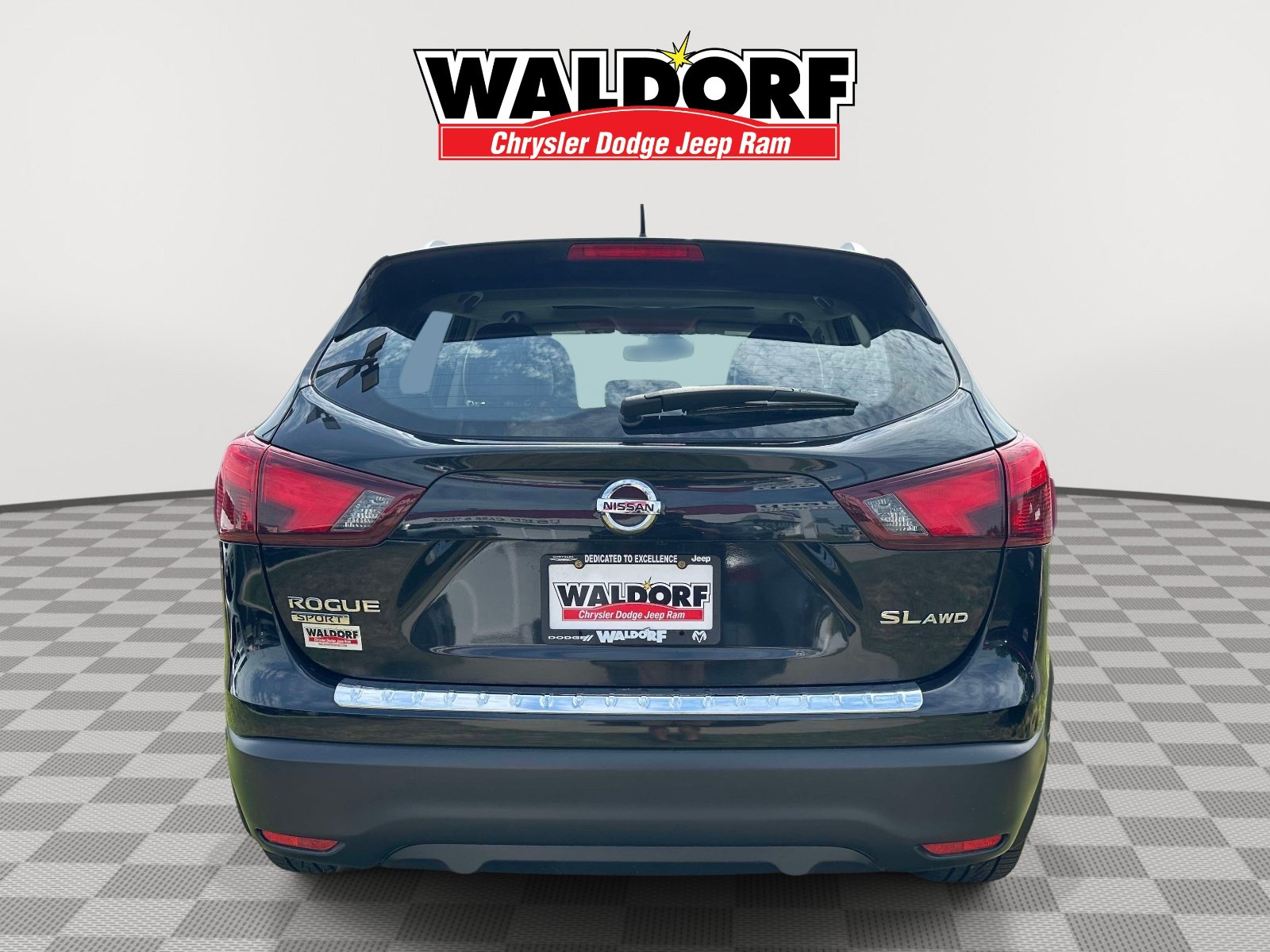 Used 2018 Nissan Rogue Sport SL w/ SL Premium Package AWD/4WD image 5