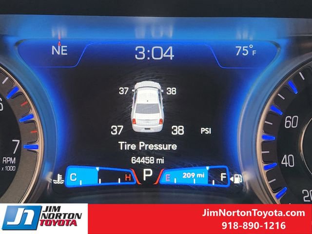 Used 2023 Chrysler 300 Touring L w/ Popular Equipment Group image 18