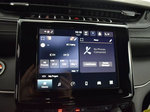 New 2025 Jeep Grand Cherokee Altitude w/ Trailer Tow Package AWD/4WD image 24