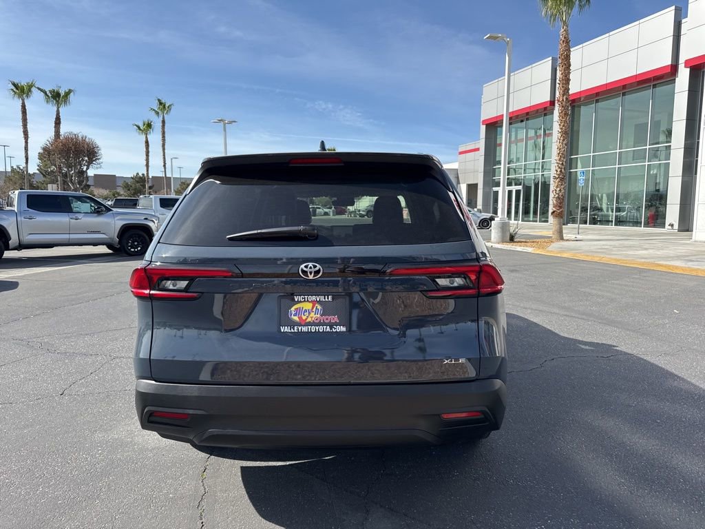 Certified 2025 Toyota Grand Highlander FWD image 6