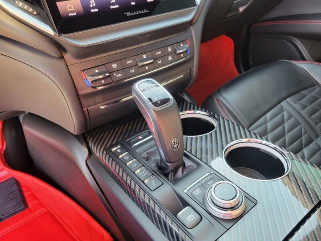 Used 2021 Maserati Ghibli Trofeo image 20