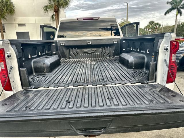 Used 2025 Chevrolet Silverado 2500 Custom w/ Custom Value Package image 22