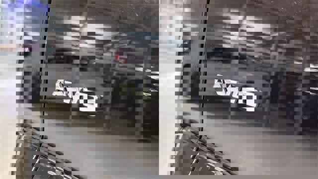 Used 2019 Cadillac XT4 Premium Luxury w/ Technology Package image 11