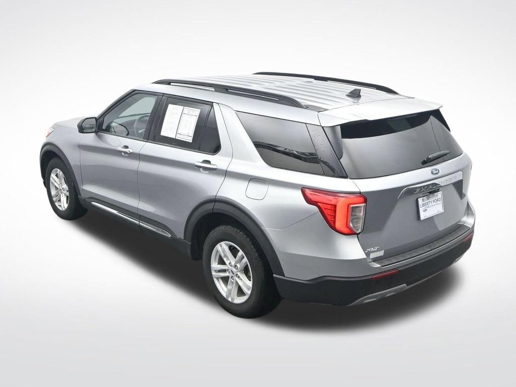 Used 2024 Ford Explorer XLT w/ Equipment Group 202A image 30