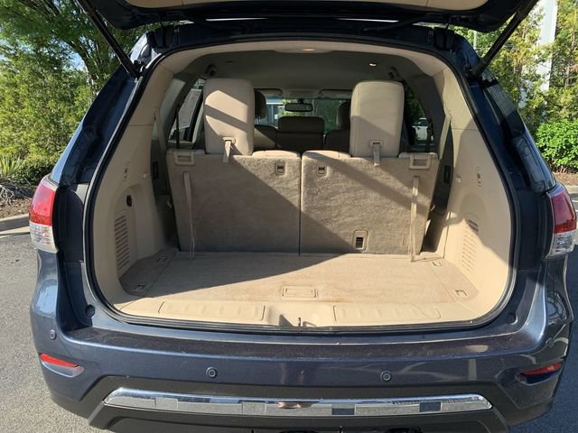 Used 2015 Nissan Pathfinder SL w/ SL Tech Package image 33