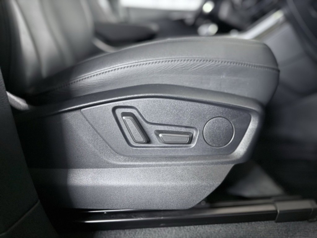 Used 2022 Audi Q7 3.0T Premium Plus w/ Premium Plus Package image 31