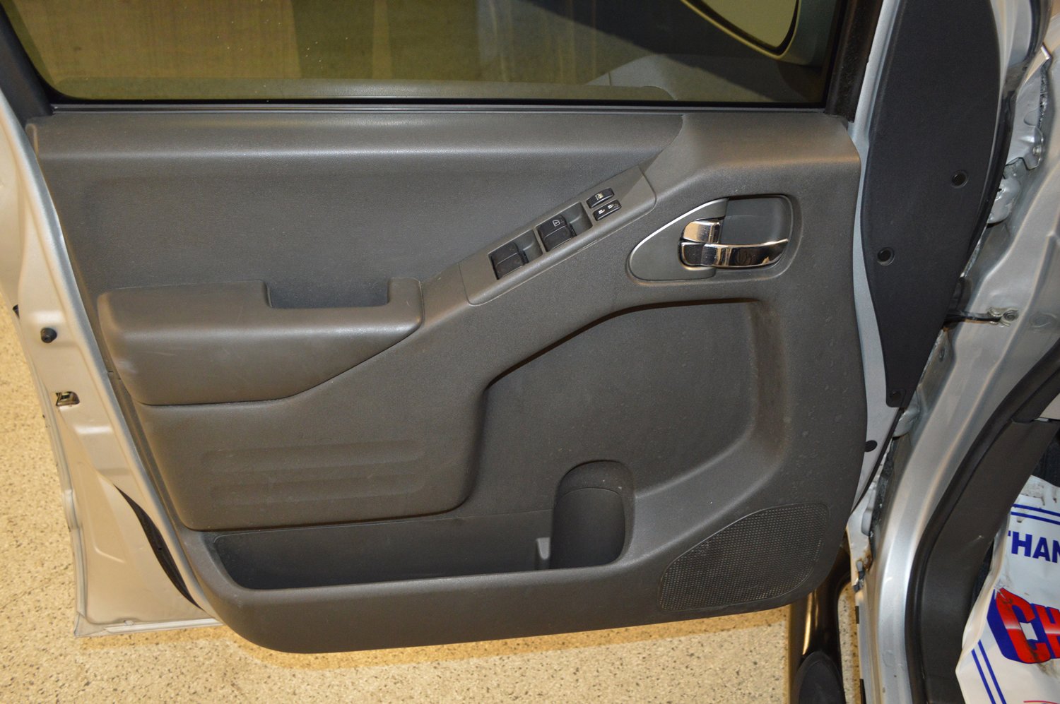 Used 2018 Nissan Frontier PRO-4X AWD/4WD image 14