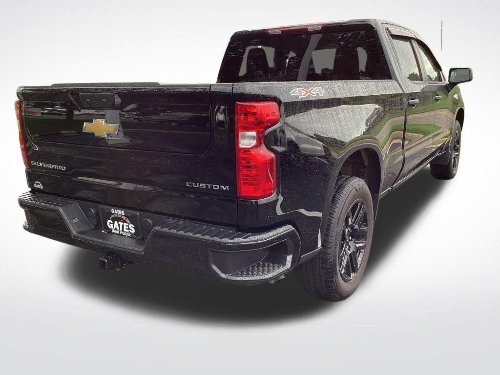Used 2025 Chevrolet Silverado 1500 Custom AWD/4WD image 10