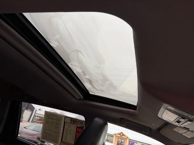 Used 2018 Toyota Highlander XLE w/ Protection Package #3 AWD/4WD image 24