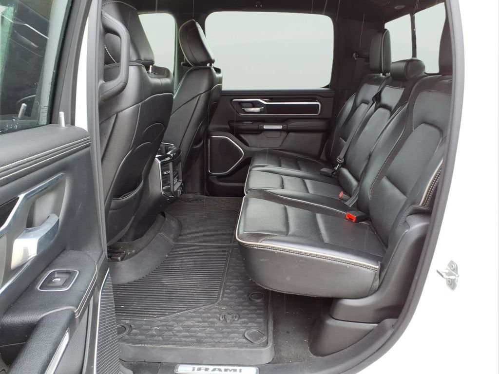 Used 2021 RAM 1500 Laramie w/ Sport Appearance Package AWD/4WD image 31