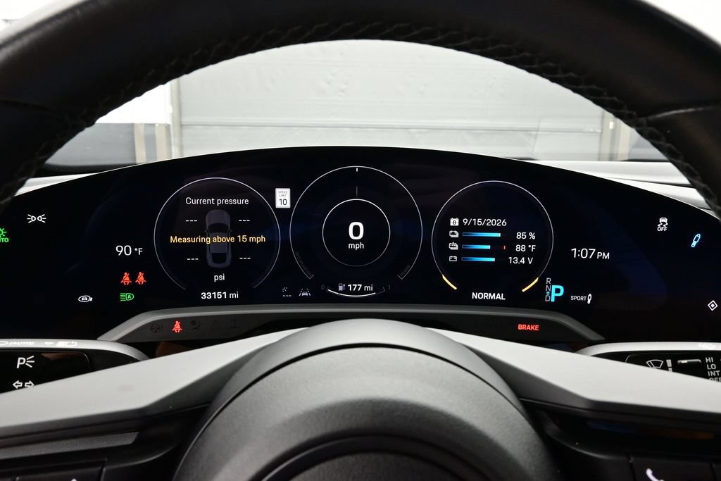 Certified 2021 Porsche Taycan RWD image 9