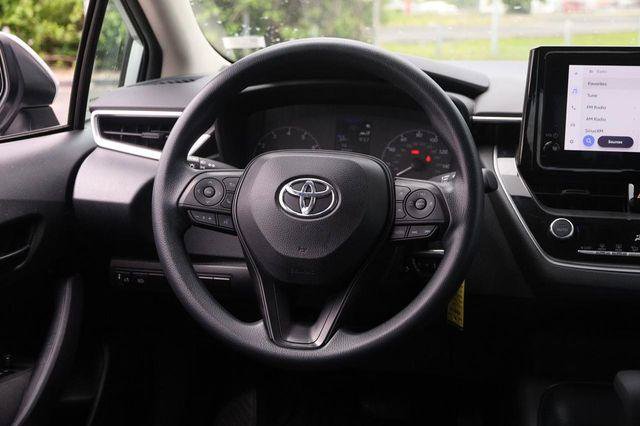 Used 2024 Toyota Corolla LE FWD image 20