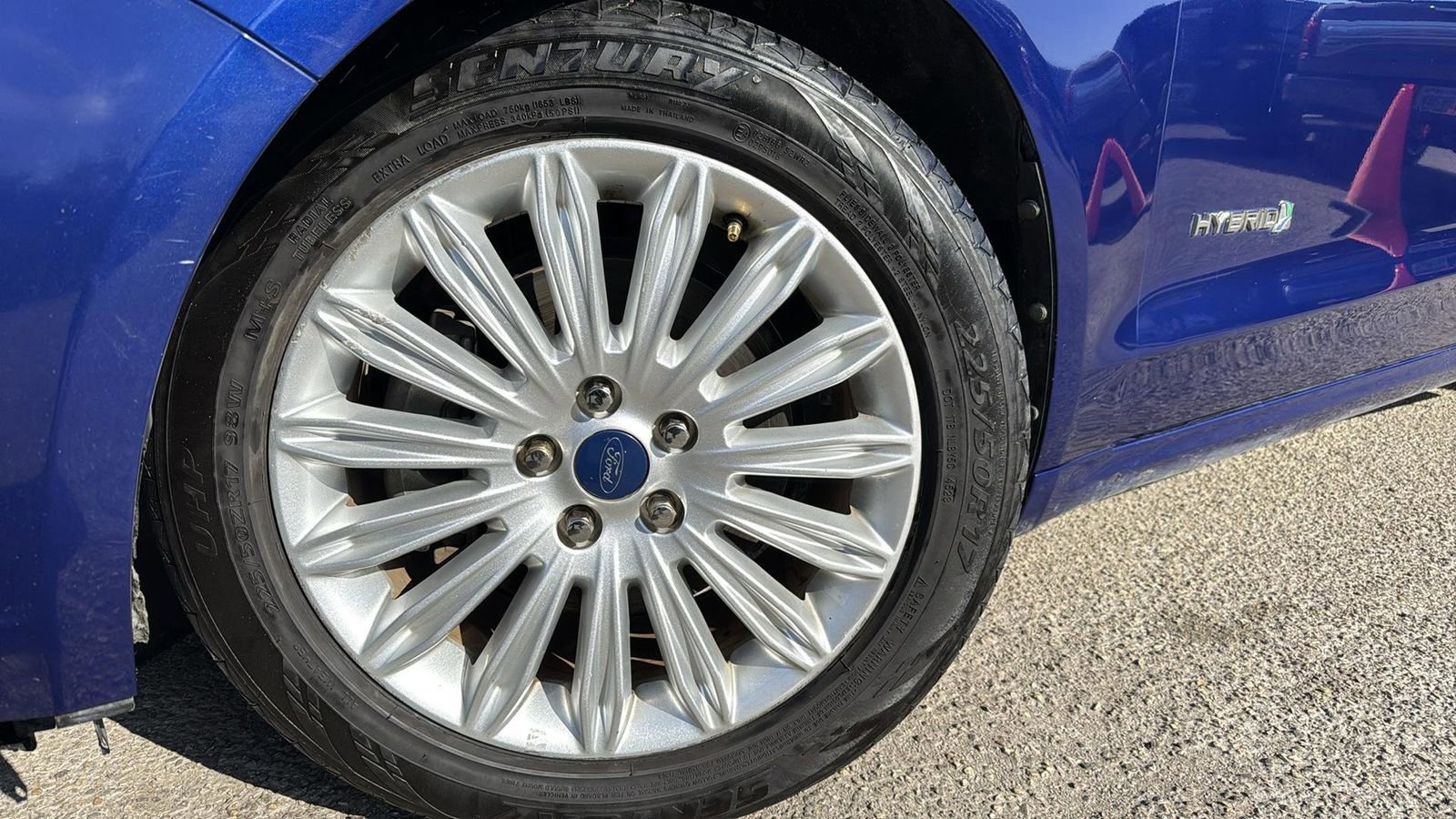 Used 2013 Ford Fusion SE image 8