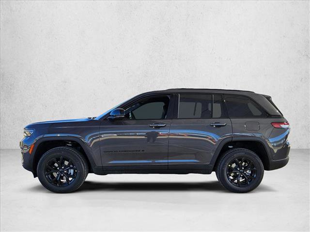 New 2025 Jeep Grand Cherokee Altitude image 5