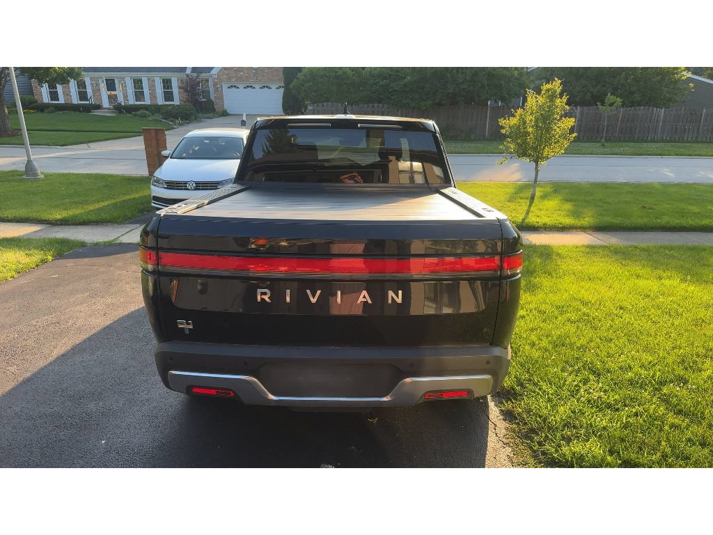 Used 2023 Rivian R1T Launch Edition AWD/4WD image 4