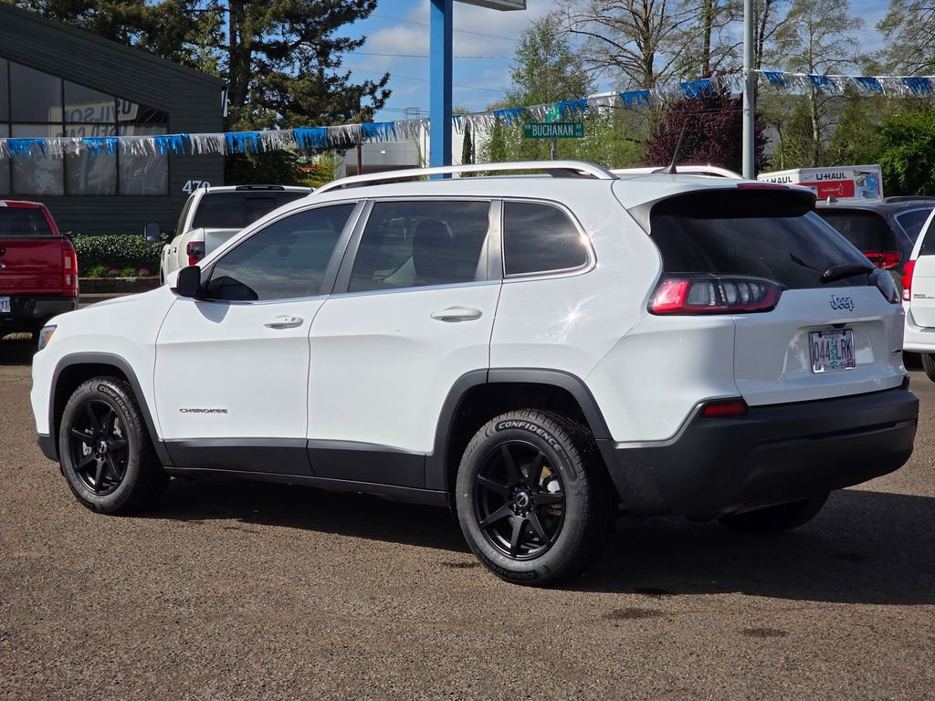 Used 2019 Jeep Cherokee Latitude Plus image 2