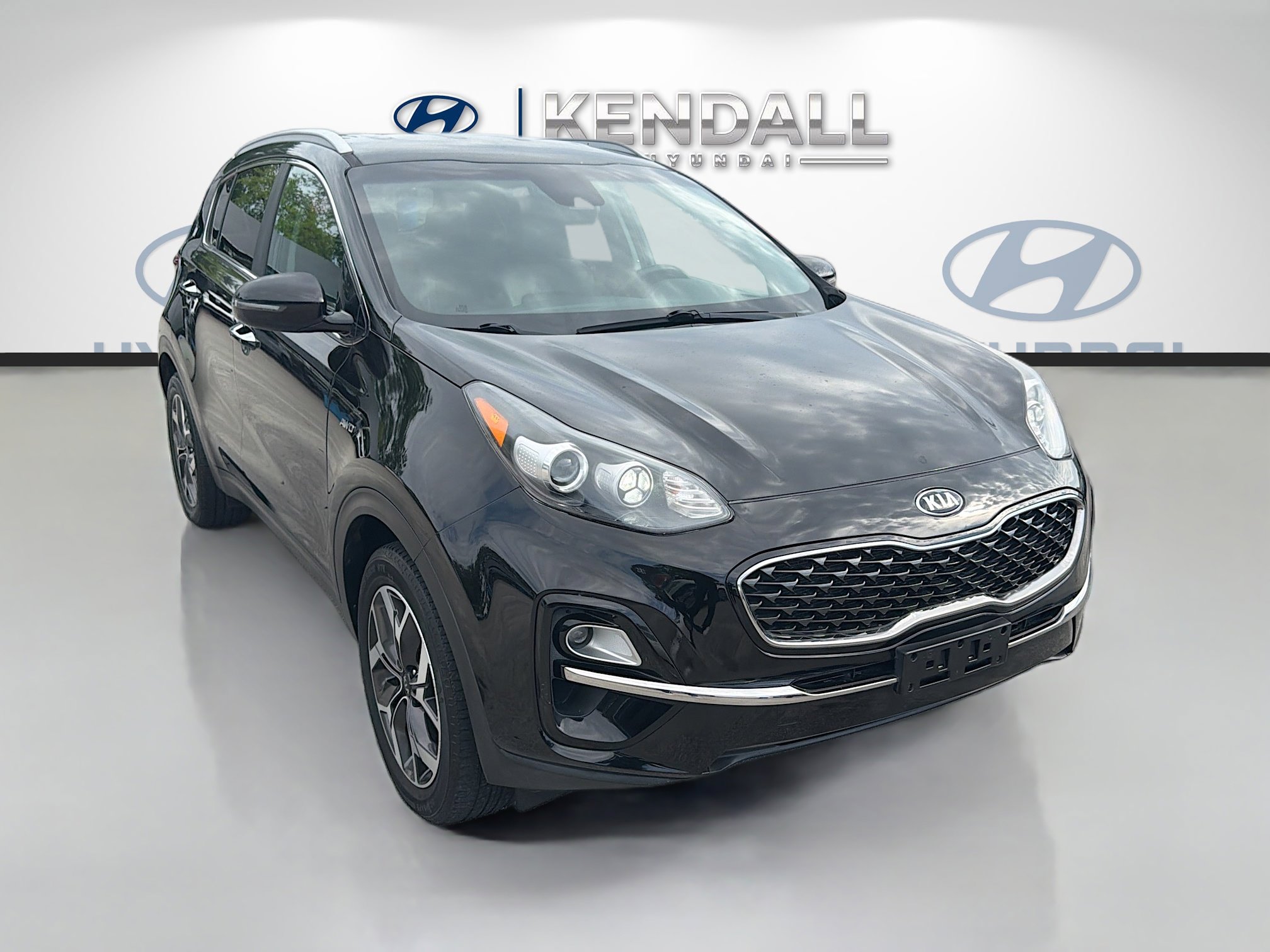 Used 2020 Kia Sportage EX AWD/4WD image 1