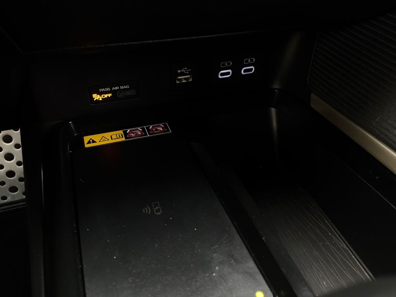 Used 2026 Toyota Camry SE FWD image 26