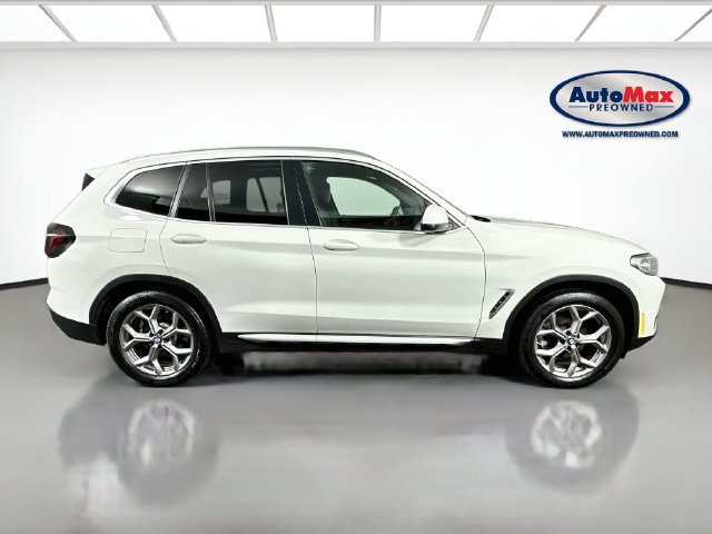 Used 2024 BMW X3 xDrive30i AWD/4WD image 10
