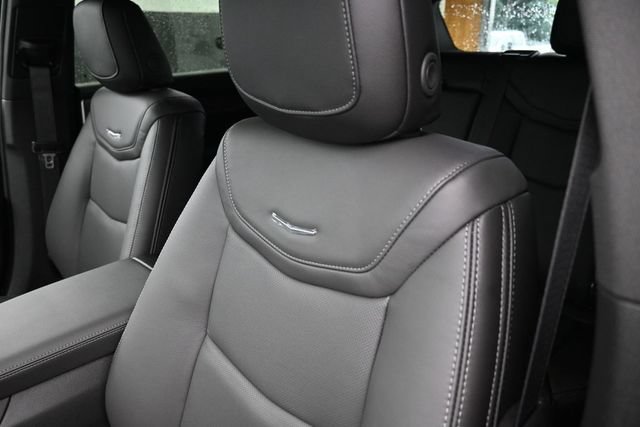 New 2026 Cadillac XT5 Sportv w/ LPO, Floor Liner Package AWD/4WD image 13