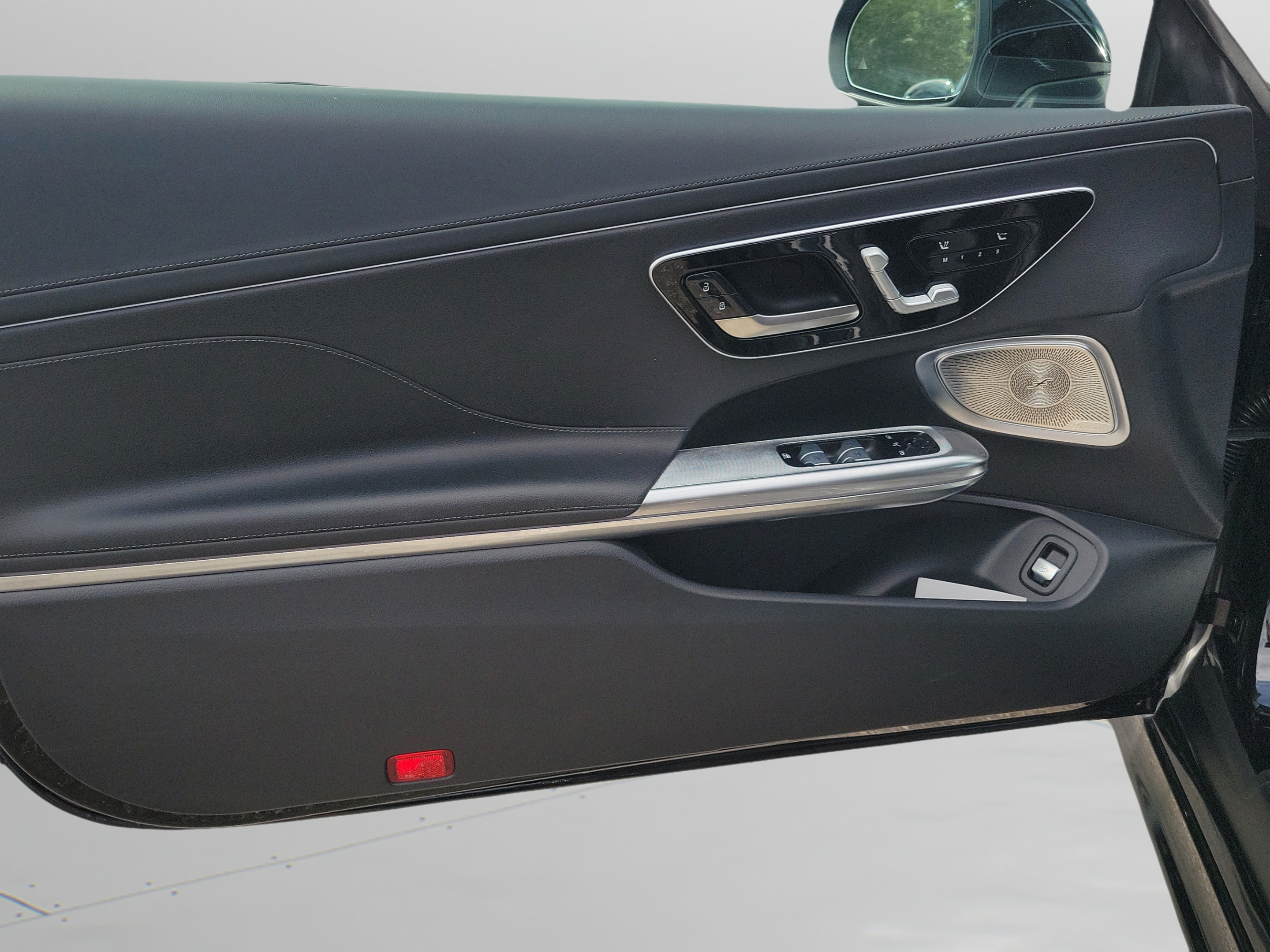 Certified 2024 Mercedes-Benz CLE 300 4MATIC Cabriolet image 9