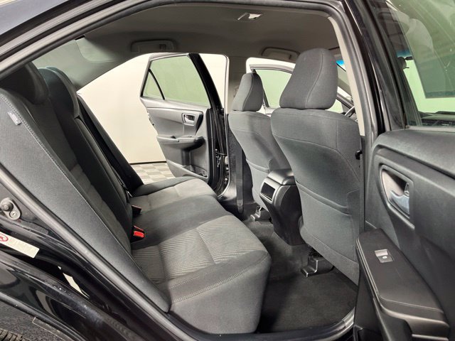 Used 2017 Toyota Camry LE FWD image 44