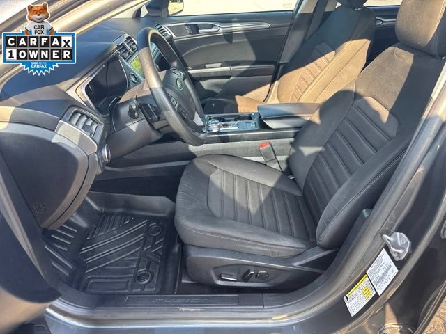Used 2019 Ford Fusion SE FWD image 10