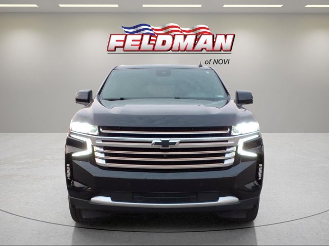 Used 2023 Chevrolet Suburban High Country w/ Premium Package AWD/4WD image 8
