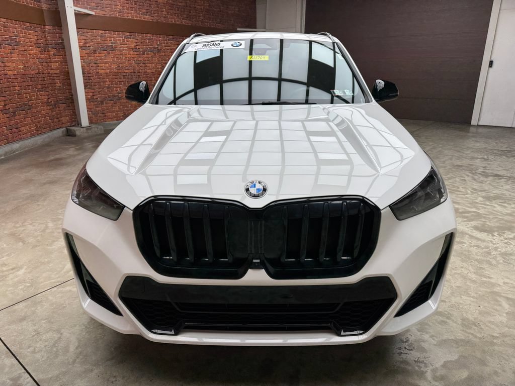 Used 2026 BMW X1 xDrive28i w/ Technology Package AWD/4WD image 8