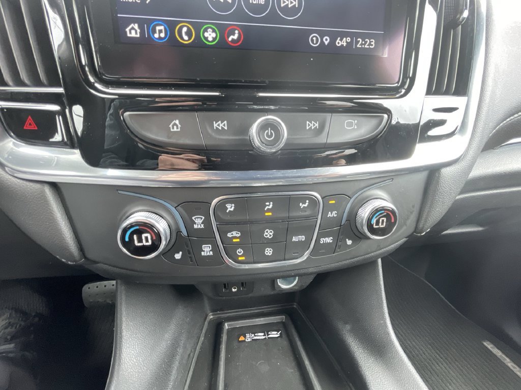 Certified 2022 Chevrolet Traverse LT w/ LPO, Floor Liner Package AWD/4WD image 34