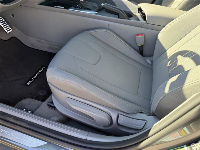 New 2026 Hyundai Elantra Sport image 4