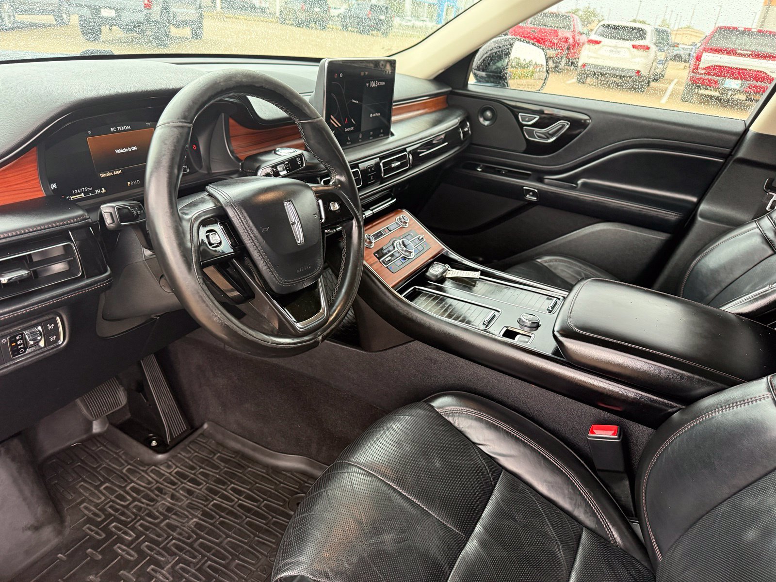 Used 2020 Lincoln Aviator Reserve w/ Elements Package Plus AWD/4WD image 11