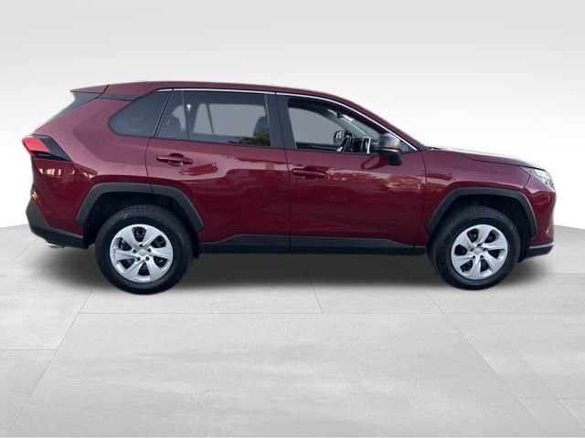 Used 2024 Toyota RAV4 LE image 6