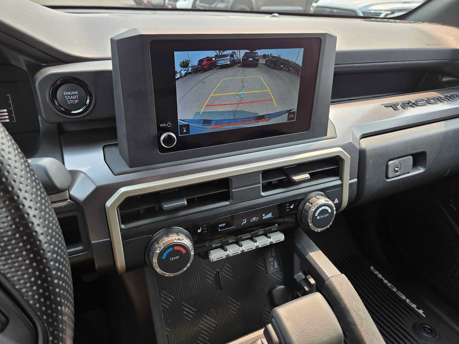 Certified 2026 Toyota Tacoma SR5 AWD/4WD image 28