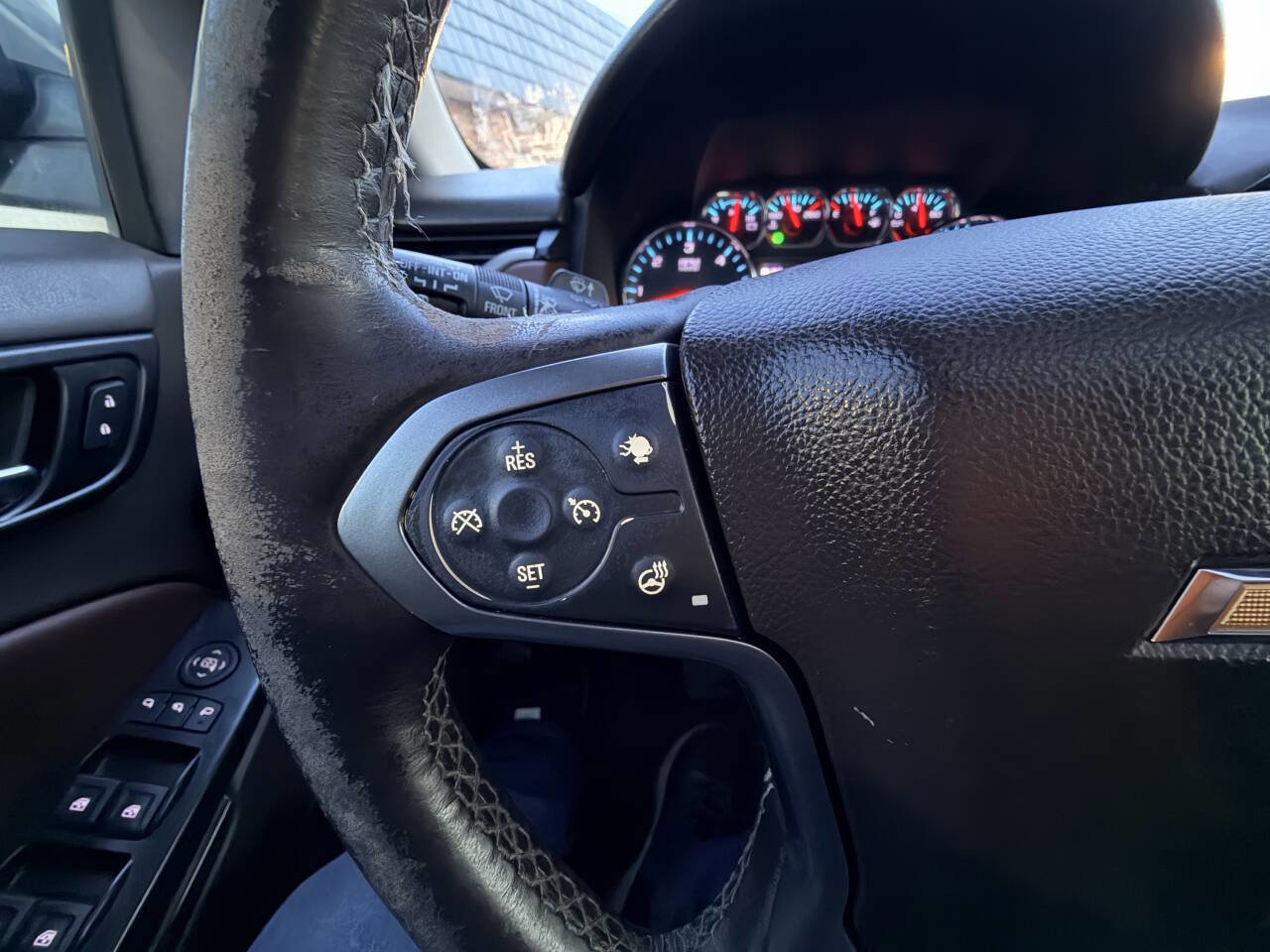 Used 2015 Chevrolet Tahoe LTZ w/ Texas Edition image 26