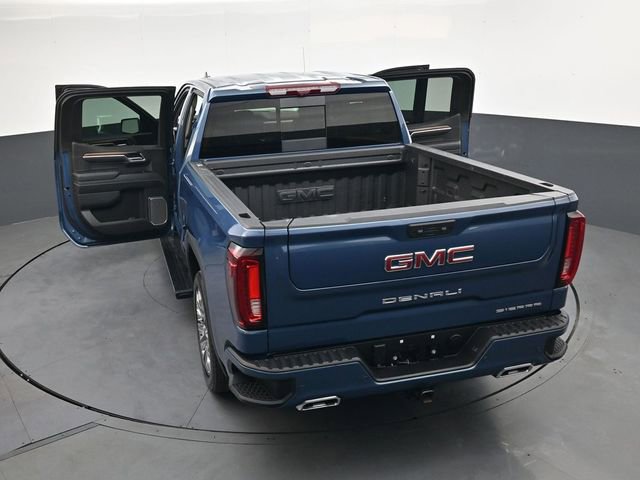 Used 2025 GMC Sierra 1500 Denali w/ Denali Reserve Package AWD/4WD image 40