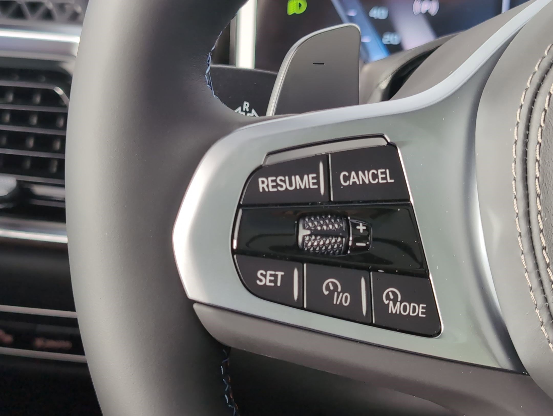 New 2026 BMW X7 M60i image 14