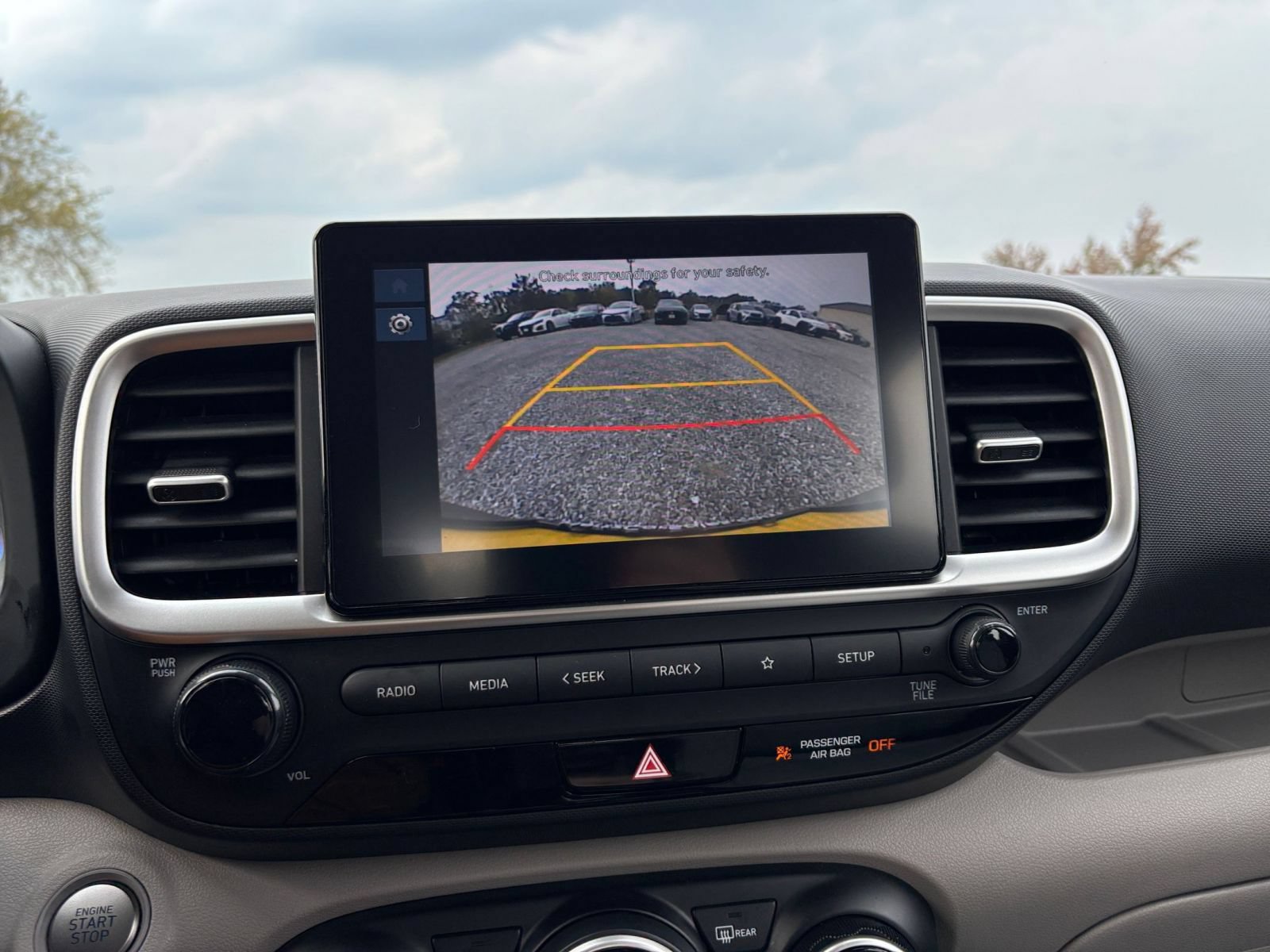 Used 2026 Hyundai Venue SEL FWD image 21