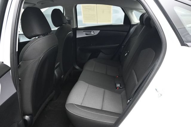 Used 2024 Kia Forte LXS w/ LXS Technology Package FWD image 10