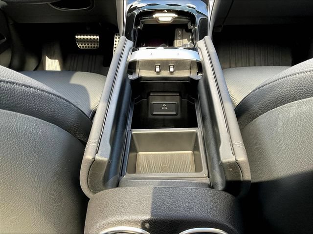 Used 2026 Mercedes-Benz GLC 300 4MATIC image 18