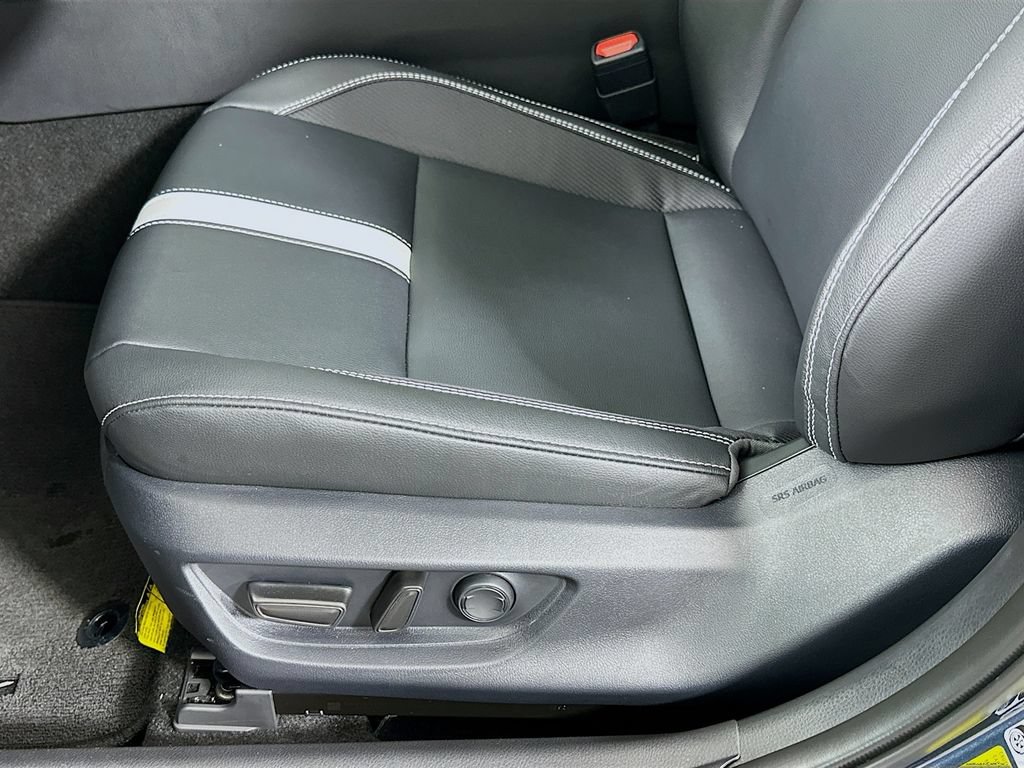 Certified 2026 Toyota Camry SE w/ Convenience Package FWD image 19