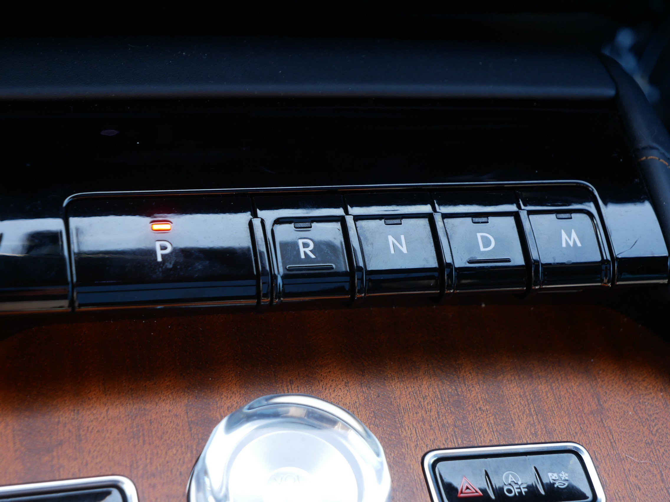 Used 2025 Lincoln Navigator L Black Label image 24