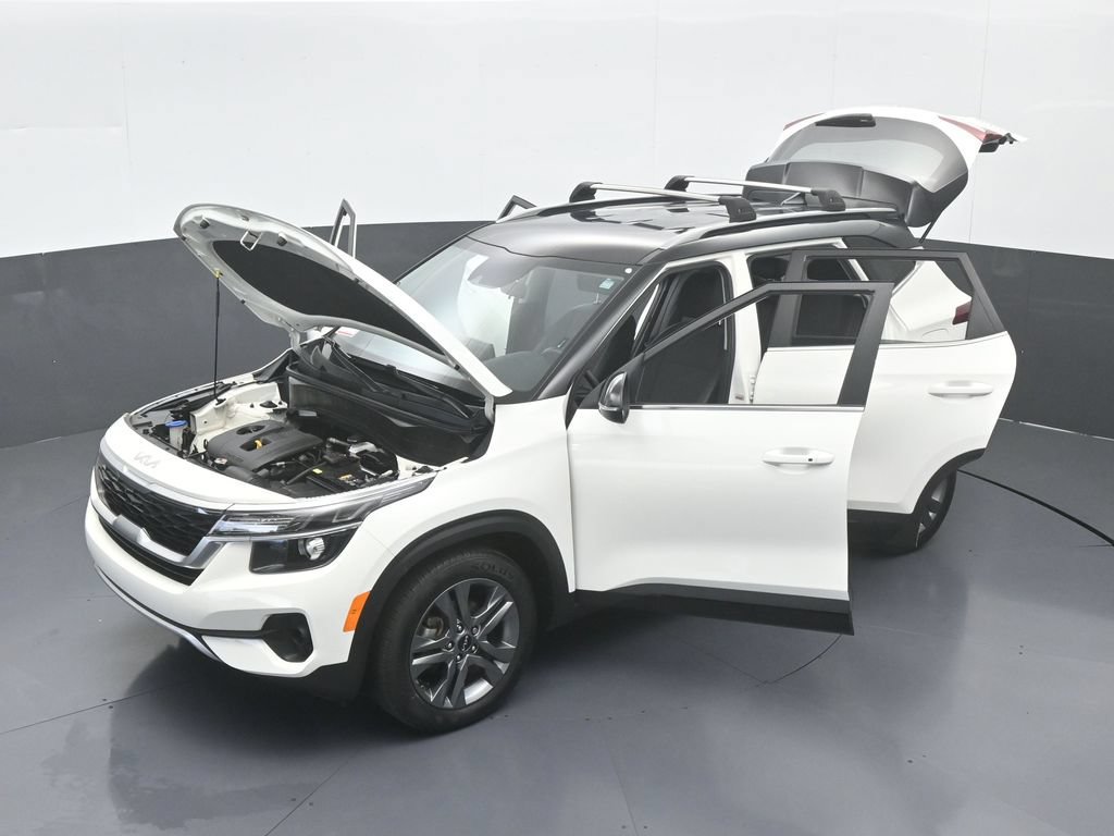 Used 2023 Kia Seltos S FWD image 59