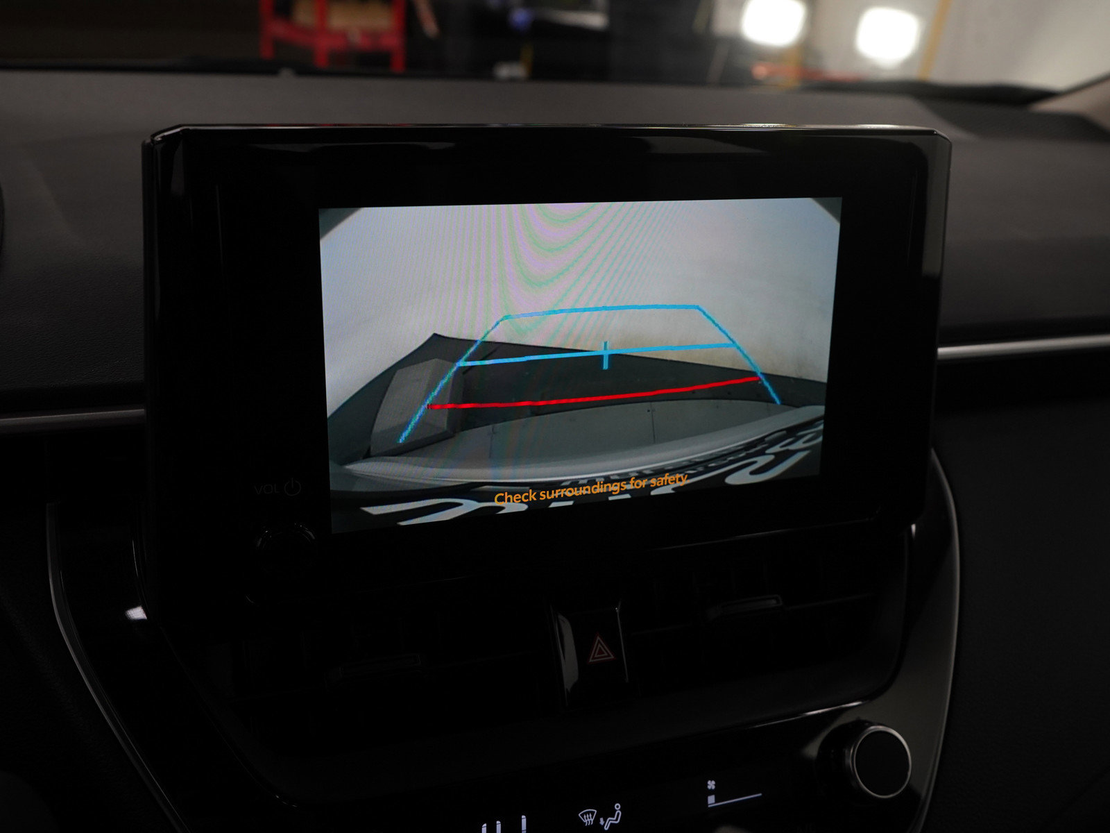 Used 2025 Toyota Corolla LE image 19