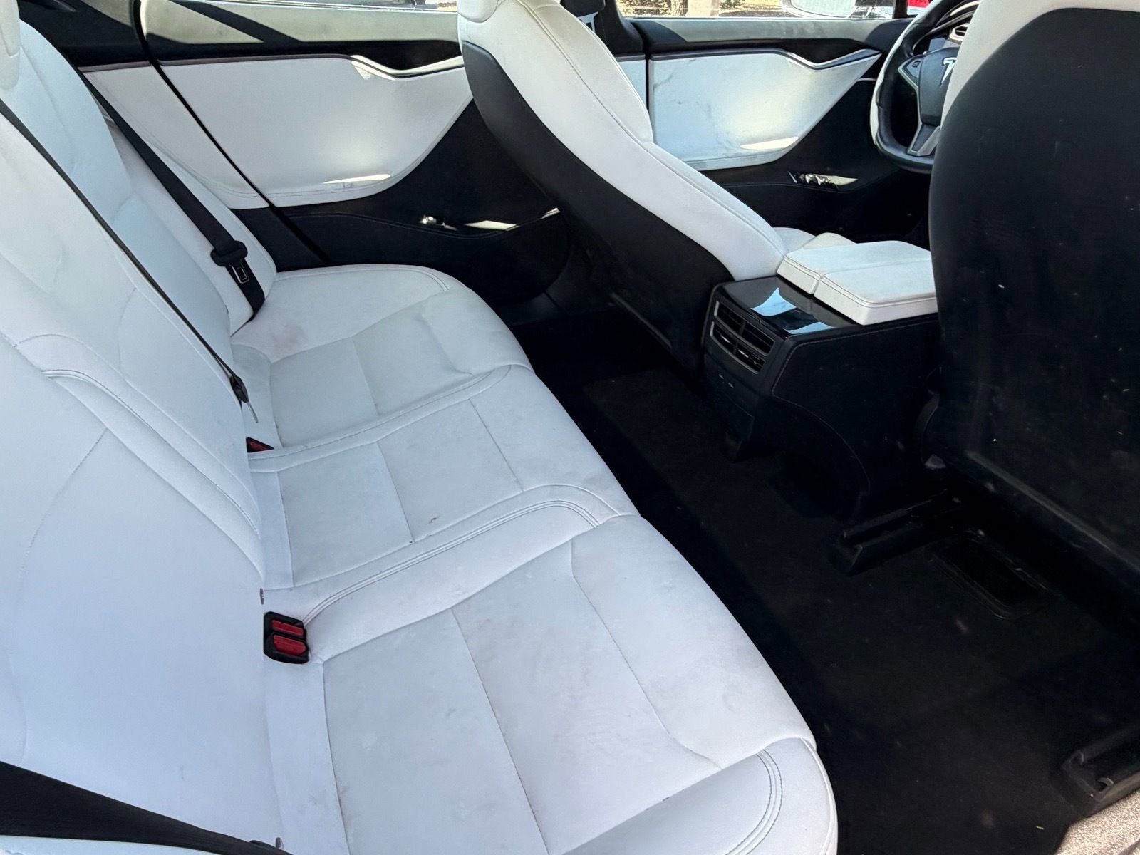 Used 2020 Tesla Model S Long Range AWD/4WD image 32