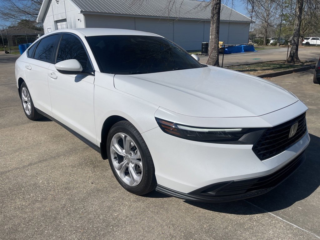 Used 2025 Honda Accord LX image 3