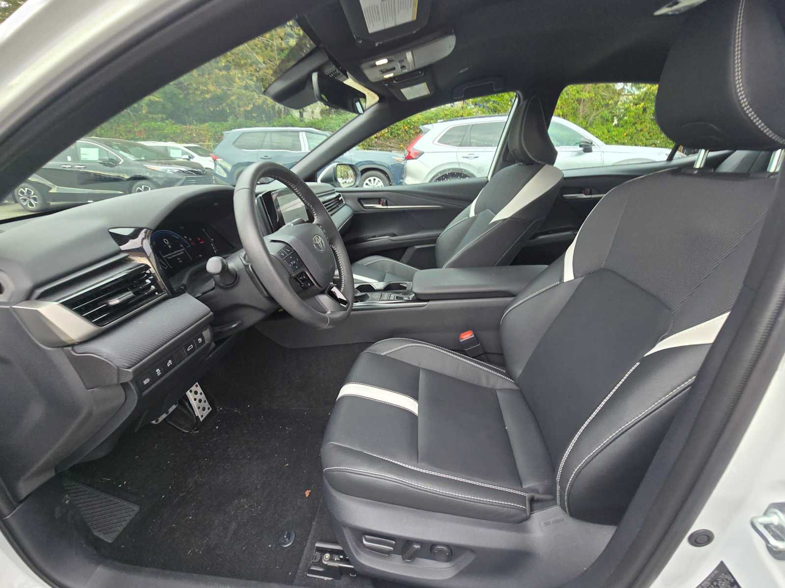 Certified 2026 Toyota Camry SE w/ Convenience Package FWD image 20