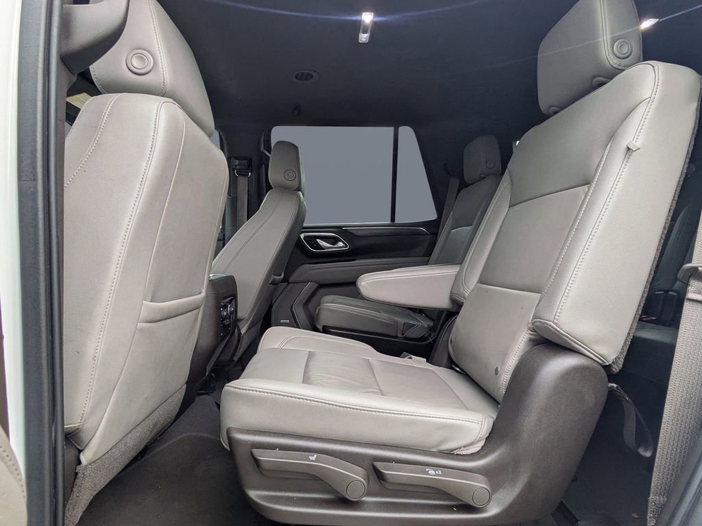 Used 2021 Chevrolet Tahoe Z71 w/ Z71 Off-Road Package image 13