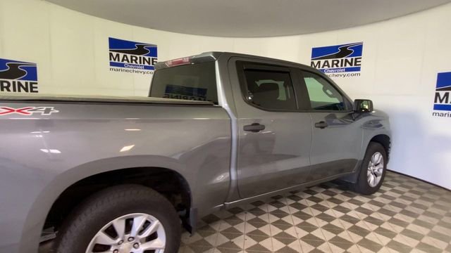 Used 2020 Chevrolet Silverado 1500 Custom AWD/4WD image 2
